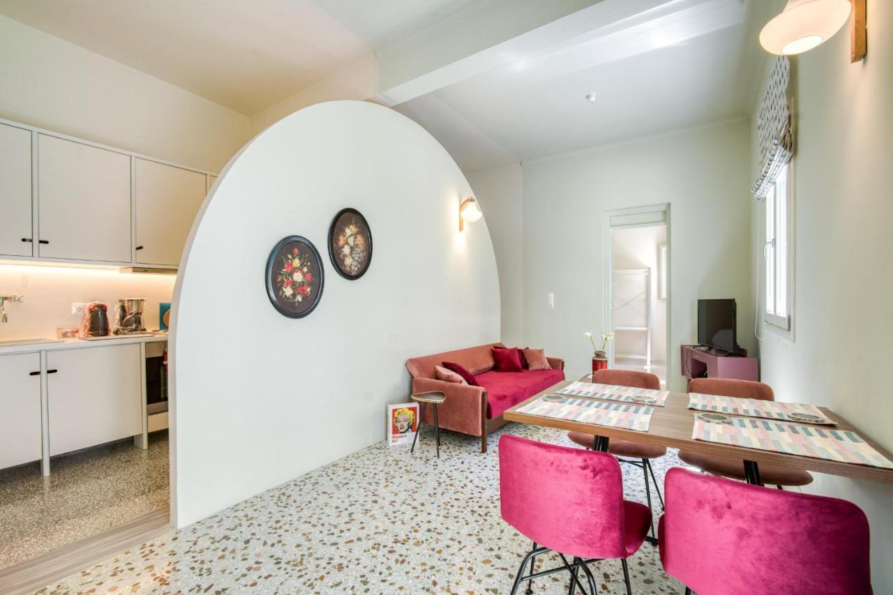 Keramos Athens Aparthotel Exterior photo