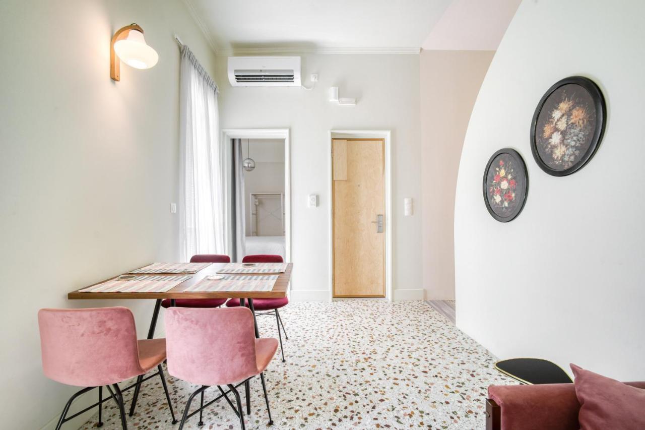 Keramos Athens Aparthotel Exterior photo